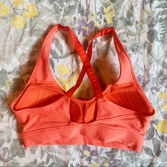 COPY - UNDER ARMOUR hot pink sports bra - Picture 4 of 5